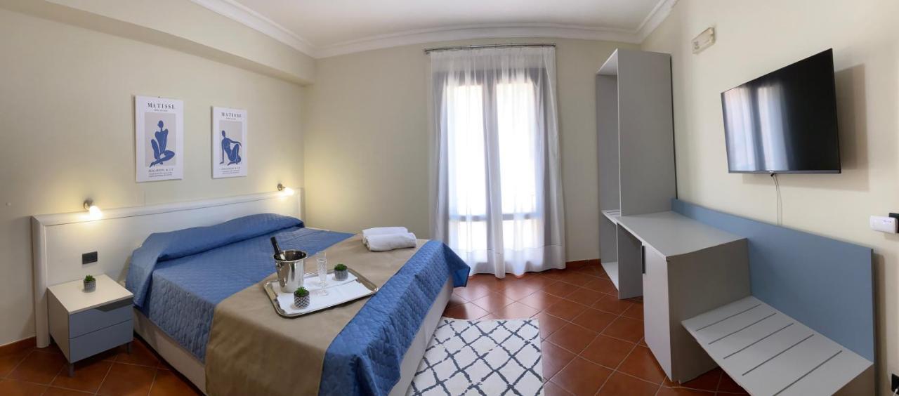 Scala Dei Turchi Palace Suites Realmonte Buitenkant foto
